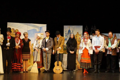 Ukrainian Community of Seattle Perform in Vancouver